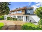 4 bedroom detached house for sale in Harestone Valley Road, Caterham, CR3 6HG