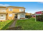 2 bedroom house for sale in Hillary Close, AYLESBURY, HP21
