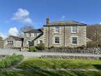 Mullion 6 bed detached house for sale - £