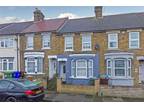 Rock Road, Sittingbourne, Kent, ME10 2 bed terraced house -