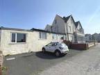 2 bed flat to rent in Warbreck Drive, FY2, Blackpool