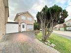 Tyrells Way, Great Baddow, Chelmsford, CM2 4 bed detached house for sale -