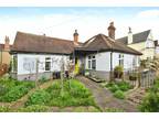 2 bedroom bungalow for sale in Gladwin Road, Colchester, Esinteraction, CO2