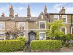 Shrubbery Road, Gravesend, Kent 2 bed terraced house for sale -