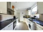 4 bedroom house for rent in Shelley Street, Northampton, NN2