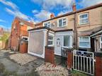 3 bed house for sale in Fennant Road, LL14, Wrecsam