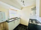 2 bed flat to rent in 5, CF71, Bont Faen