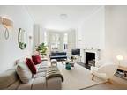 3 bedroom flat for sale in Manson Place, London, SW7