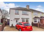 3 bed house for sale in Moreton Way, SL1, Slough