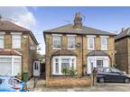 2 bed house for sale in Stockland Road, RM7, Romford
