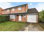 3 bed house to rent in Tweed Crescent, OX26, Bicester