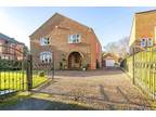 4 bed house for sale in Mount Drive, PE13, Wisbech