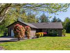 42020 Forest Ct Lane, Astoria, OR 97103