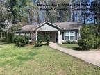 Single Family Residence, A-Frame - Woodstock, GA 2220 Bascomb Carmel Rd