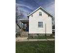 2 bed; 1 bath home in Manistee! 719 Ramsdell St