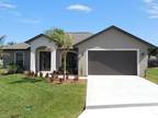 Single Family Residence - PUNTA GORDA, FL 7335 N Ficus Tree