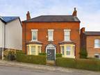 Robinson Road, Nottingham NG3 3 bed detached house for sale -