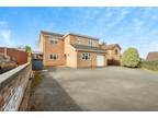 4 bedroom detached house for sale in Well Cross Road, Gloucester, GL4