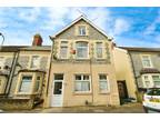 5 bed house for sale in Station Street, CF63, Barry