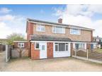 3 bed house for sale in Heywood Way, CM9, Maldon