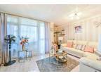 3 bed flat for sale in Hind Grove, E14, London
