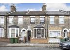 4 bed house to rent in Louise Road Stratford , E15, London
