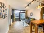 1 bed flat to rent in Bunyan Court Barbican, EC2Y, London