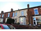 West Parade 6 bed terraced house for sale -