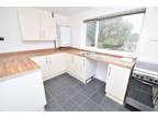 2 bed flat to rent in Ashdene Approach, WF4, Wakefield