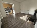 Laurel Grove, Armley 2 bed flat - £700 pcm (£162 pw)