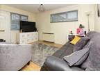 1 bed property to rent in Two Mile Ash - A Very Well Presented Bed Cluster Style