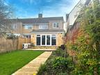 3 bedroom end of terrace house for sale in Lewis Lane, Cirencester, GL7