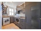 2 bed flat for sale in Hayfield House, E1, London
