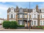 2 bed flat for sale in Lee High Road, SE13, London