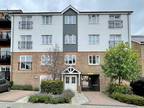 Churchill Court, Eden Road, Dunton Green 1 bed apartment - £1,300 pcm (£300