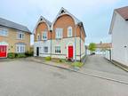 3 bedroom semi-detached house for sale in Kings Acre, COGGESHALL, CO6