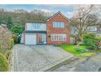 4 bedroom detached house for sale in Howey Rise, Frodsham, WA6