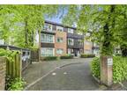 2 bed flat for sale in Merton Road, SW18, London