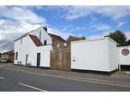 2 bed flat to rent in Long Ditton, KT6, Surbiton