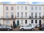 2 bed flat to rent in Montpellier Terrace, GL50, Cheltenham