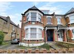 2 bed flat for sale in Park Avenue, N13, London