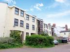 Holloway Street, Exeter, EX2 4JD 2 bed flat - £1,200 pcm (£277 pw)