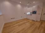 1 bed flat to rent in The Landmark, LU1, Luton