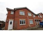 2 bed flat to rent in Alden Court, BL5, Bolton