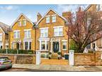 5 bedroom house for sale in Montague Road, Richmond, TW10