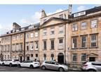 2 bed flat to rent in Alfred Street, BA1, Bath