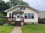 Home For Rent In Waukegan, Illinois