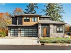 4560 SW 59TH AVE, Portland OR 97221