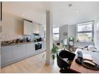 Flat for sale in High Road, London, N20 (Ref 222160)