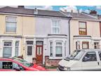 Carisbrooke Road, Southsea 2 bed terraced house for sale -